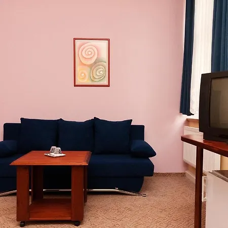 Maly Val 3* Kroměříž
