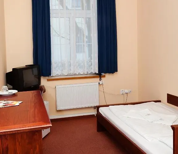 Maly Val Hotel 3*